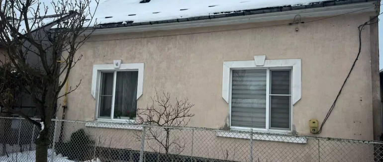 Вогнеборці запобігли знищенню житлового будинку в Ужгороді