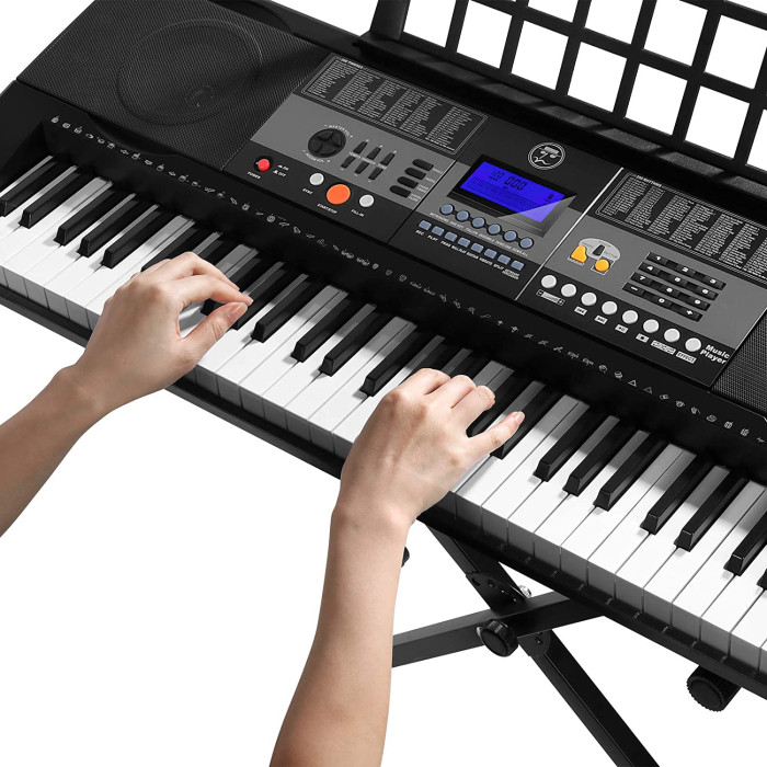 Синтезатори, еволюція електронного звуку та сучасні музичні можливості