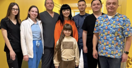 8-річній Домініці з Мукачева пересадили нирку від мами