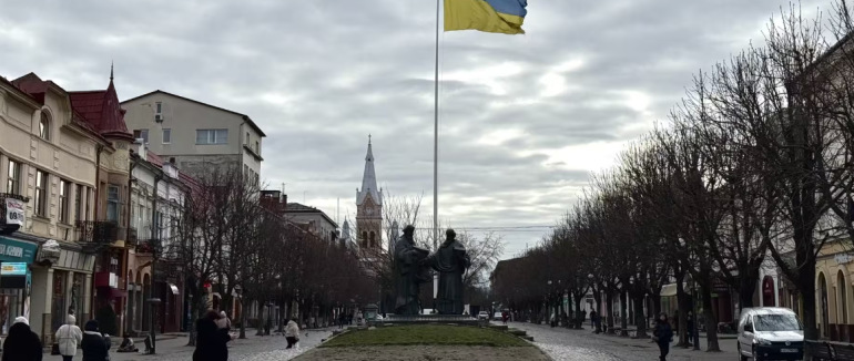 Похолодання та мокрий сніг: цього тижня на Закарпаття прогнозують до -10°С