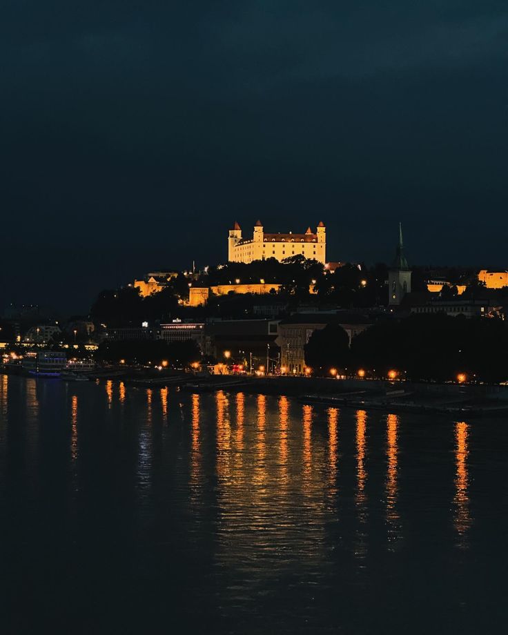 На кордоні з ЄС стартує масштабна реконструкція: модернізують пункт «Вишнє Нємецке – Ужгород»