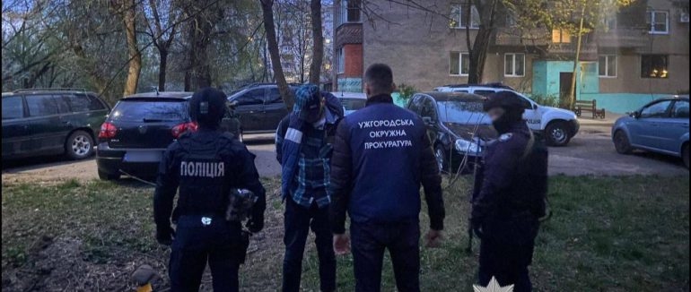 На Закарпатті поліція припинила діяльність ще двох наркоторговців – затримання провели в Ужгородському та Тячівському районах