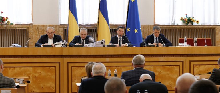 Депутати обласної ради перерозподілили понад 200 млн грн у бюджеті Закарпаття