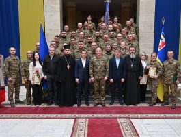 В атріумі ОВА привітали закарпатських нацгвардійців із 12-ю річницею підрозділу