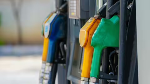 На АЗС Закарпаття знову зросли ціни на паливо