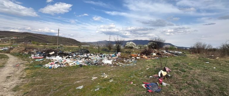 У Виноградівській громаді зафіксували низку стихійних сміттєзвалищ