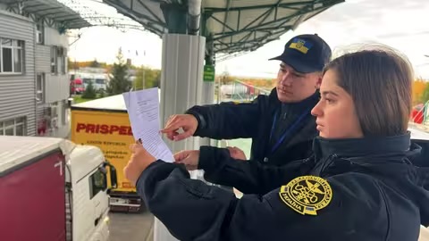 Понад 250 порушень за 2 місяці: що найчастіше намагаються провезти через КПП на Закарпатті