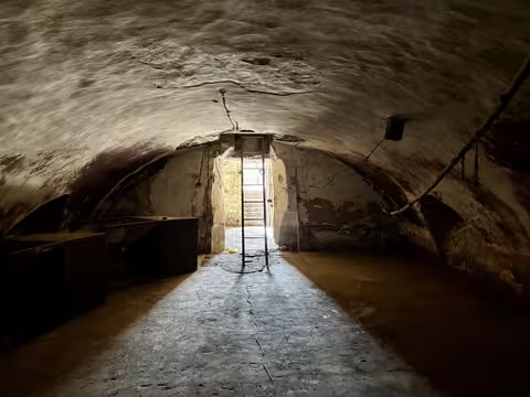 У Мукачеві, можливо, знайшли підвал палацу Телегді XVI століття