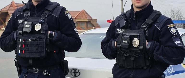 Патрульні допомогли літньому чоловікові, який загубився в місті