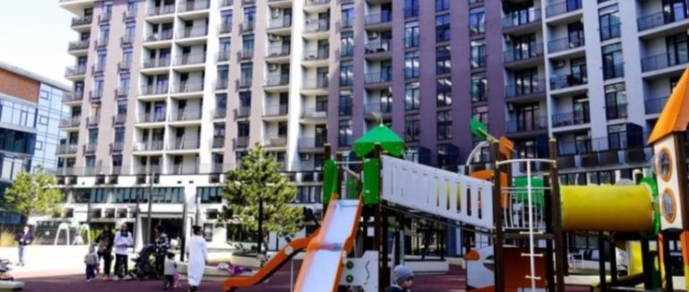 В Ужгороді ветеранам війни передали ключі від нових квартир