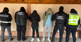 $7000 з клієнта: на Закарпатті викрили схему незаконного переправлення до Румунії