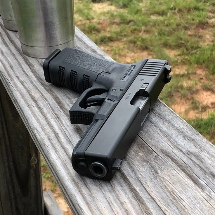 У Голосіївському районі триває спецоперація: є поранені, серед них дитина, повідомляють про загиблих