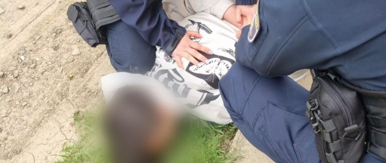 На Закарпатті учень вистрілив у однокласника: поліція працює на місці події