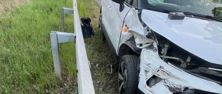 2,63 проміле: на Закарпатті водій у стані сп’яніння врізався у відбійник