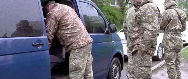 Скандал у ТЦК під Києвом: весь склад відправили на фронт після звільнення керівництва