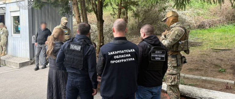 На Закарпатті затримали громадянку Словаччини, яку підозрюють у вербуванні українок для сексуальної експлуатації
