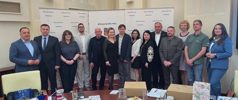 Закарпаття розширює міжнародну співпрацю з Чехією та залучає гуманітарну підтримку