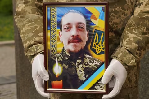 В Ужгороді попрощалися із полеглим захисником Андрієм Трещаком