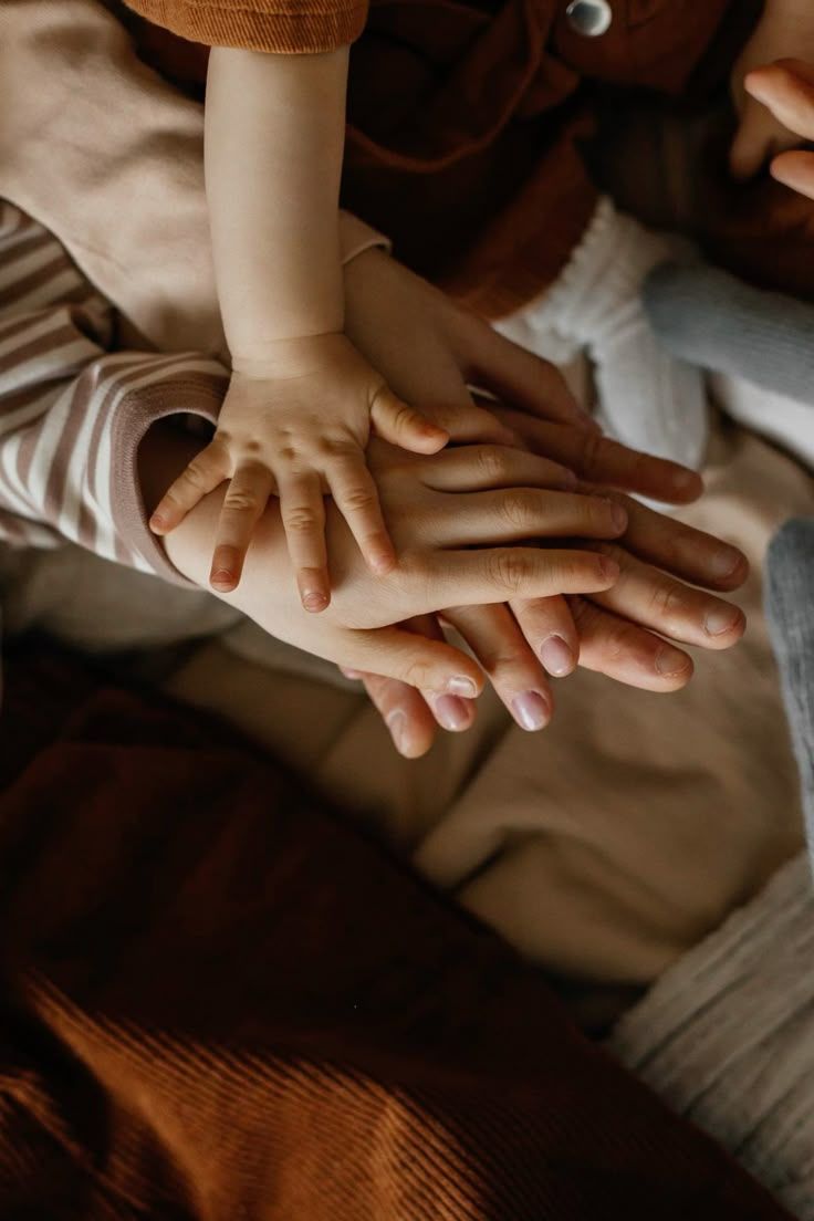 Сімейні цінності: основа, яка тримає світ