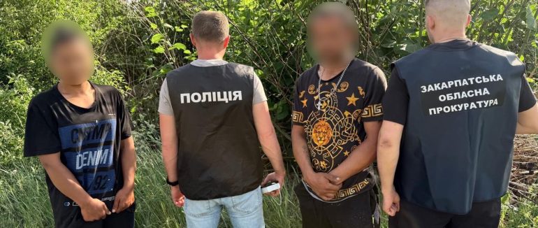 Прикордонники викрили схему переправлення,  організатор якої керував оборудкою, перебуваючи у СІЗО
