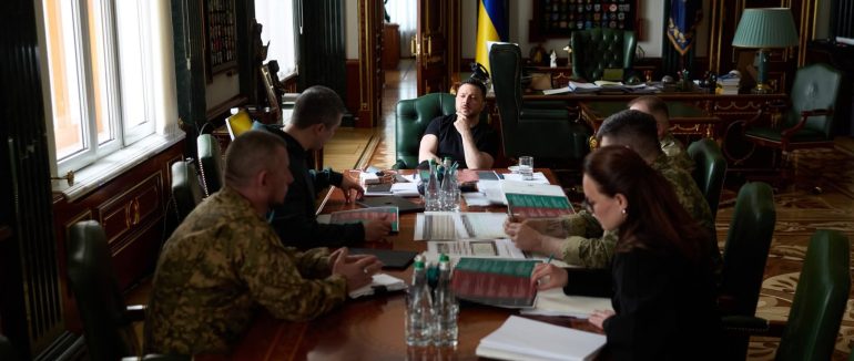 В Україні стартує масштабна реформа армії: акцент на зарплати, піхоту та контрактну службу