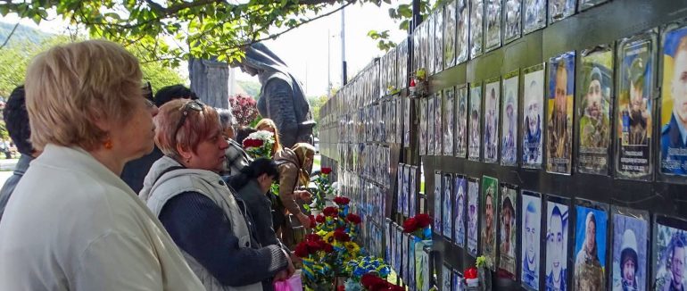 У Виноградові відбулася зустріч із родинами зниклих безвісти та вшанування полеглих Героїв