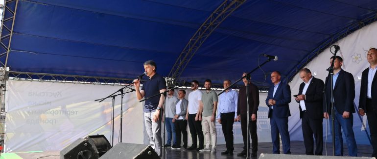 Хуст відзначає 936-річчя: святкування присвятили підтримці військових