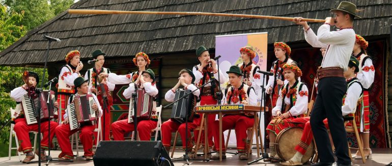 XV «Веселковий передзвін» зібрав в Ужгороді юні таланти з усього Закарпаття