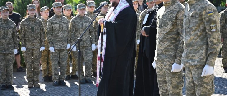 В Ужгороді вшанували Героїв та морських піхотинців України