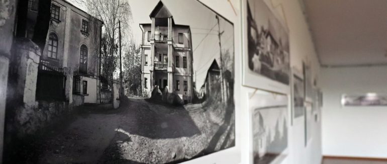 В Ужгородському скансені відкрили фотовиставку «Український штетл. Повернення до місць сили»