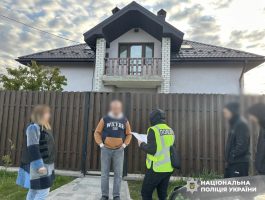 Масові обшуки у військкоматах: поліція перевіряє керівництво у 16 областях