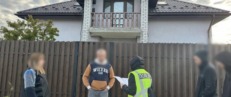 Масові обшуки у військкоматах: поліція перевіряє керівництво у 16 областях
