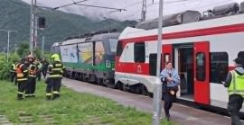 У Словаччині пасажирський потяг зіткнувся з локомотивом: є загиблі та постраждалі