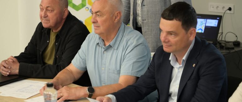 Робітничі професії – фундамент економіки Закарпаття: у Перечині обговорили шляхи подолання кадрового дефіциту