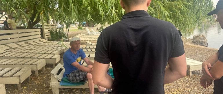 У Солотвині рятувальники провели профілактичний рейд біля водойм