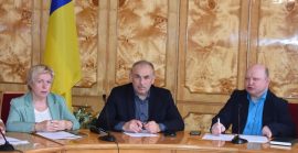 В Ужгороді обговорили нові підходи до підтримки ветеранів та людей з інвалідністю