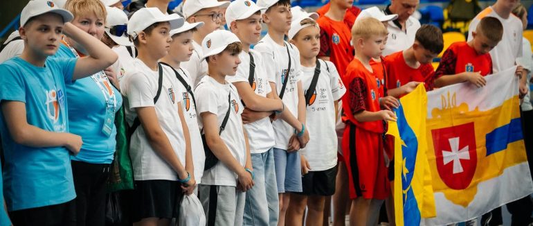 В Ужгороді стартував фінал всеукраїнських шкільних ліг «Пліч-о-пліч»