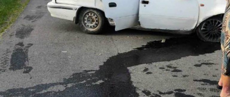 ДТП на Мукачівщині: четверо дітей госпіталізовані після зіткнення автомобіля з воротами