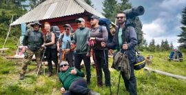 Під Говерлою стартував ветеранський кемп: учасники облаштували табір біля екопункту