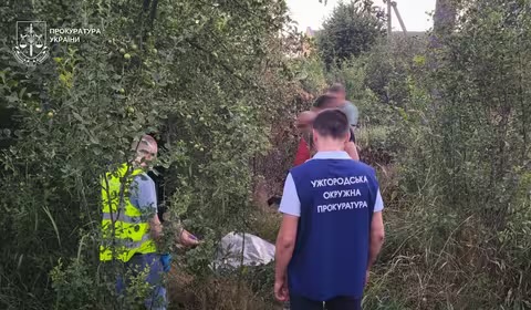 У Чопі на городі знайшли закопане тіло півторамісячної дитини: матір затримали