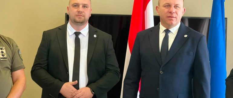 Андрій Крючков та Олег Орос продовжують моніторингові візити Закарпаттям для забезпечення гідних умов для людей