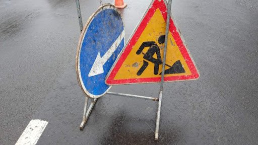 В Ужгороді на вулиці Комендаря можливе ускладнення руху через аварійні роботи