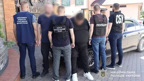 Човном до Угорщини за $17000: в Ужгороді затримали двох переправників