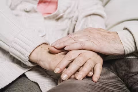 У Мукачівській громаді 63 жителі отримують послугу «Догляд вдома»