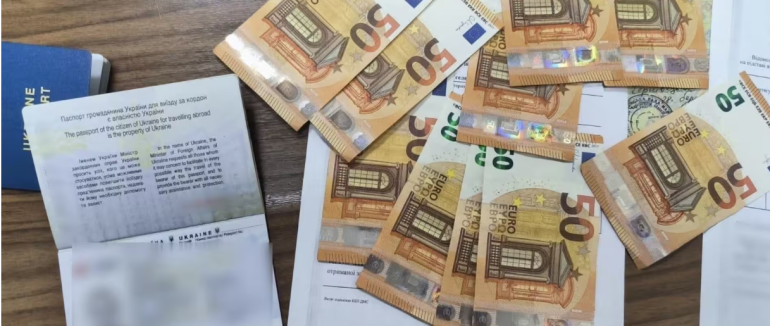 На Закарпатті троє чоловіків намагалися підкупити прикордонників