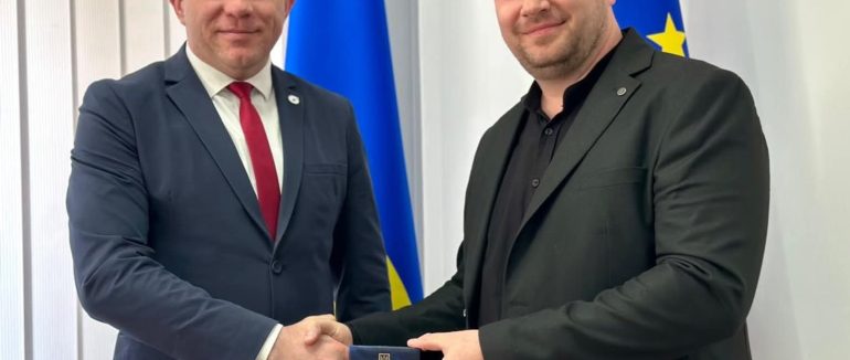 Олег Орос став гостем програми «Із перших вуст» на Першому Закарпатському: про підтримку ветеранів, адаптацію та роботу ТЦК
