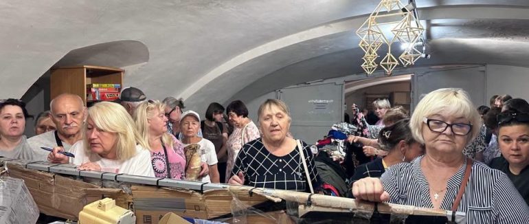 У «Совиному гнізді» підбили підсумки допомоги переселенцям за серпень