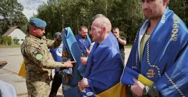 У День Незалежності Україна повернула з полону ще 10 воїнів – через Білорусь