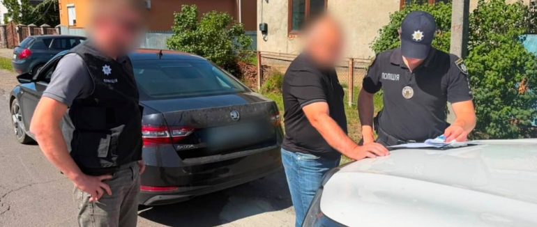 На Мукачівщині чоловіка підозрюють у незаконній вирубці лісу