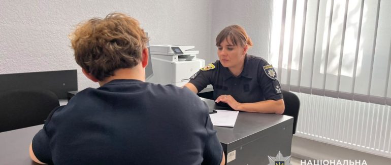 Вибух біля закинутої будівлі у Мукачеві виявився дитячою розвагою: поліція встановила причетних